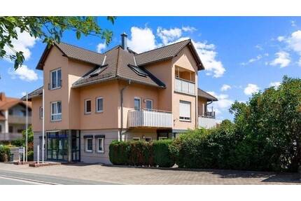 Vermietetes Mehrfamilienhaus mit zusätzlicher Bürofläche *VERHANDLUNGSBASIS* - Oberkotzau