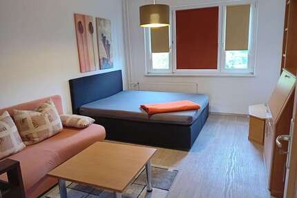Wohnung zum Mieten in Zeulenroda-Triebes 238,50 € 31.8 m²