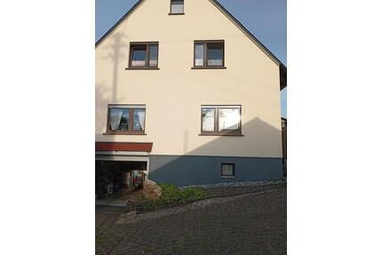 Zwei Famielienhaus - 212.000,00&nbsp;EUR Kaufpreis, ca.&nbsp; 145,00&nbsp;m&sup2; in Elkenroth (PLZ: 57578)