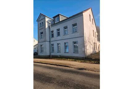 Mehrfamilienhaus Penzlin - 280.000,00&nbsp;EUR Kaufpreis, ca.&nbsp; 220,00&nbsp;m&sup2; in Penzlin (PLZ: 17217)