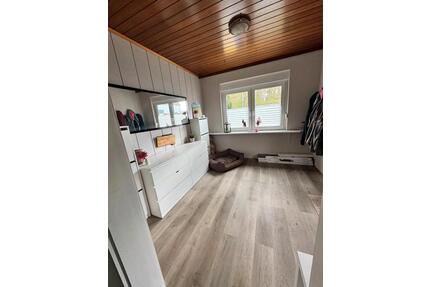 Modernisierte Doppelhaushälfte - 172.000,00&nbsp;EUR Kaufpreis, ca.&nbsp; 138,00&nbsp;m&sup2; in Langelsheim (PLZ: 38729) Ostlutter