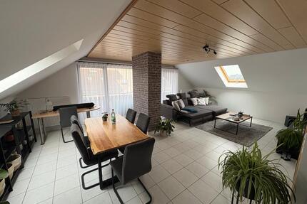 großzügige und helle 3-Zimmerwohnung in Himmelstadt ab Juli 2026