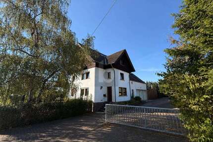 Haus zum Kaufen in Winterspelt 499.000,00 € 240 m²