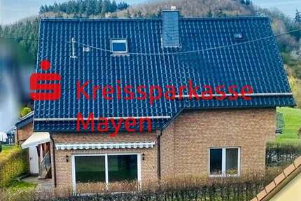 Haus zum Kaufen in Luxem 399.000,00 € 190 m²