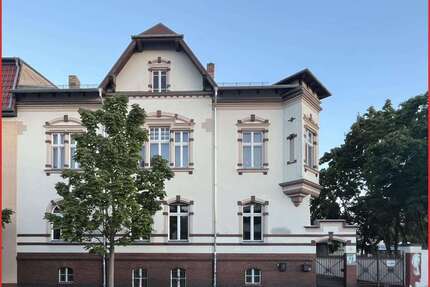 Haus zum Kaufen in Finsterwalde 320.000,00 € 150 m²