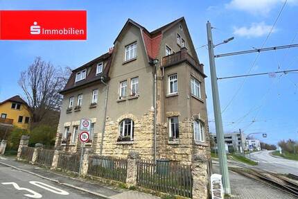 Charmante Dachgeschosswohnung mit Balkon in Jena