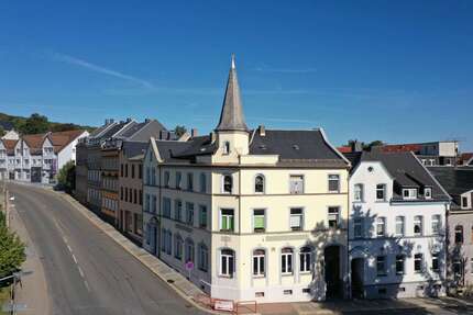 Haus zum Kaufen in Hohenstein-Ernstthal 370.000,00 € 369 m²