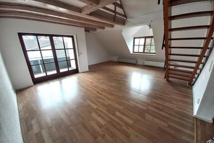 Maisonette zur Miete - 995,00&nbsp;EUR Kaltmiete, ca.&nbsp; 120,00&nbsp;m&sup2; in Altdorf bei Nürnberg (PLZ: 90518)