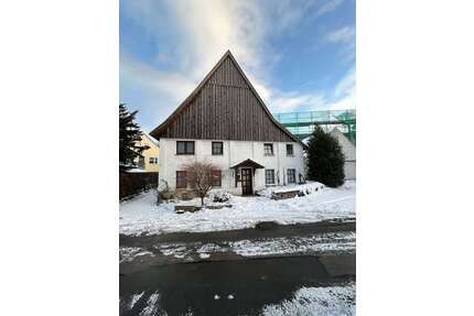 Haus zum Kaufen in Horn-Bad Meinberg 50.000,00 € 187 m²