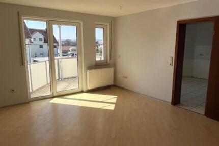 Helle 3-Zimmer Wohnung mit Balkon im 1. OG in Rinteln Südstadt