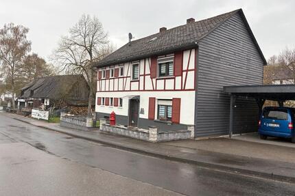 Charmantes Fachwerkhaus - 220.000,00&nbsp;EUR Kaufpreis, ca.&nbsp; 140,00&nbsp;m&sup2; in Wissen (PLZ: 57537)