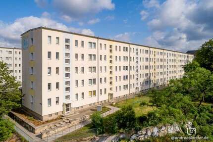 Wohnung zum Mieten in Magdeburg 377,20 € 46 m²