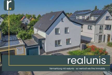 Kernsaniertes Familiendomizil mit Einliegerwohnung in begehrter Lage von Mannheim - nur bei realunis - Mannheim / Neuostheim/Neuhermsheim