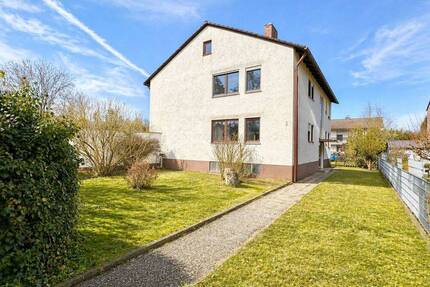Zweifamilienhaus mit Potential in Manching