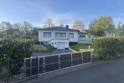 Modernisierter Bungalow mit großem Garten in Asbach