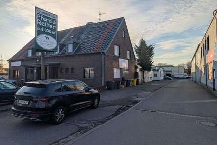 Haus zum Kaufen in Frechen 660.000,00 € 220 m²