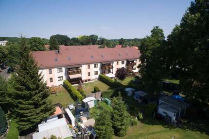 Wohnung zum Mieten in Böhlen 327,67 € 46.81 m²