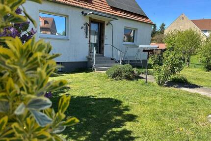 SOLIDES EINFAMILIENHAUS IN ORTSLAGE! KEINE KÄUFERPROVISION! - Homberg (Efze) Roppershain