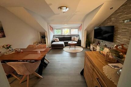TOP !! 3 Zimmer Maisonette-Wohnung in Alsheim mit Garten