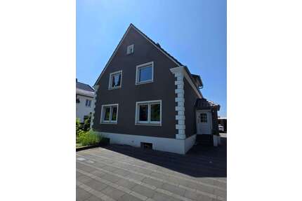 Haus zum Kaufen in Steinhagen 559.000,00 € 235 m²
