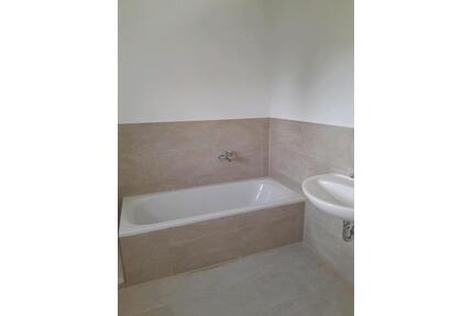 Wohnung 5 Zimmer auf 2 Etagen - 1.740,00&nbsp;EUR Kaltmiete, ca.&nbsp; 132,00&nbsp;m&sup2; in Pfaffenhofen an der Ilm (PLZ: 85276)