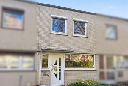 Haus zum Kaufen in Lübeck 149.000,00 € 70 m²