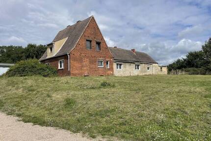 Ruhige Alleinlage in Abtsdorf - 128.000,00&nbsp;EUR Kaufpreis, ca.&nbsp; 118,00&nbsp;m&sup2;&nbsp;Wohnfl&auml;che in Lutherstadt Wittenberg (PLZ: 06888) Abtsdorf