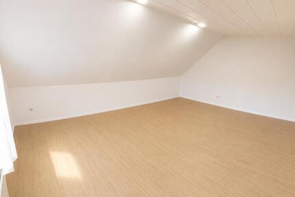 Wohnung in Großenkneten - 695,00&nbsp;EUR Kaltmiete, ca.&nbsp; 65,00&nbsp;m&sup2; in Großenkneten (PLZ: 26197)