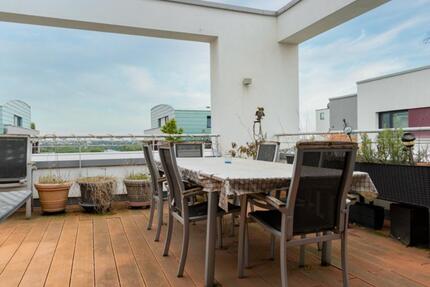 Wohnung mit Penthousefeeling - 449.800,00&nbsp;EUR Kaufpreis, ca.&nbsp; 88,50&nbsp;m&sup2; in Frankfurt am Main (PLZ: 60438) Kalbach