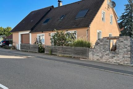 Historisches Wohnhaus mit modernem Wohnkomfort & Werkstatt - Aalen Dewangen