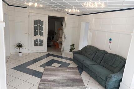 2 gemütliche Zimmer in WG - 550,00&nbsp;EUR Kaltmiete, ca.&nbsp; 65,00&nbsp;m&sup2; in Stadtoldendorf (PLZ: 37627)