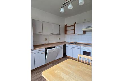 70m² -3 -Raumwohnung mit Einbauküche & Balkon - Stendal