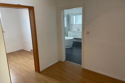 4 Zimmer Wohnung in Schmidgaden