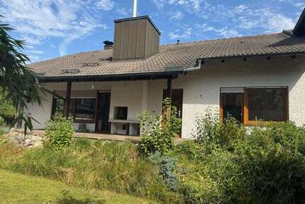 Haus zum Kaufen in Pfaffenhofen 669.000,00 € 168 m²