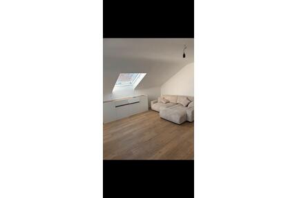 1-Zimmer-Wohnung mit Balkon - 690,00&nbsp;EUR Kaltmiete, ca.&nbsp; 50,00&nbsp;m&sup2; in Leinfelden-Echterdingen (PLZ: 70771)
