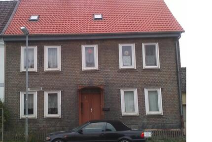 Zweifamilienhaus in Bündheim - 205.000,00&nbsp;EUR Kaufpreis, ca.&nbsp; 196,00&nbsp;m&sup2; in Bad Harzburg (PLZ: 38667)