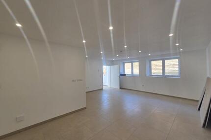 Einzimmerappartement - 680,00&nbsp;EUR Kaltmiete, ca.&nbsp; 50,00&nbsp;m&sup2; in Mainburg (PLZ: 84048)