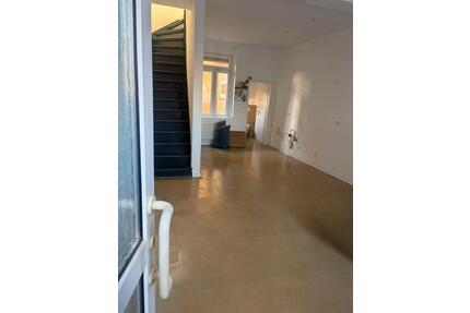 Haus in Uedem zu vermieten - 1.200,00&nbsp;EUR Kaltmiete, ca.&nbsp; 85,00&nbsp;m&sup2; in Weeze (PLZ: 47652)