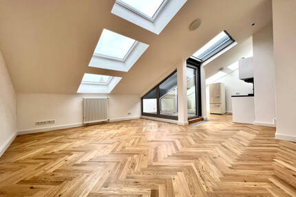 +++ Schicke Dachgeschoss-Wohnung im Denkmalobjekt +++ - Heppenheim