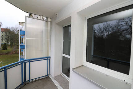 Familienwohnung sucht Nachwuchs...4-RW mit Wanne & Balkon!!! - Freiberg