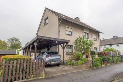 Modernisiertes 3 FMH (2 Whg. frei werdend) mit schönem Gartenanteil - Menden Mitte