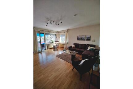 Lichtdurchflutete Wohnung mit Balkon und Blick auf die Hönne - Menden (Sauerland)