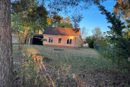Haus 80m2 +Spitzbodenmit Grundstück in Schulzendorf zu vermieten