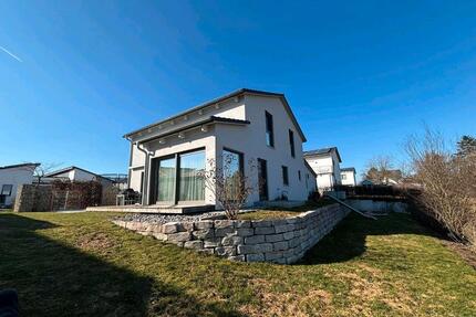 Provisionsfrei: Modernes Einfamilienhaus (Bj. 2017) - Hahnbach