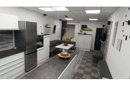 Haus zum Kaufen in Bischofsheim a.d.Rhön 245.000,00 € 61 m²