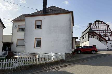 Haus zum Kaufen in Beuren 89.500,00 € 106 m²