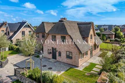 Haus zum Kaufen in Wenningstedt-Braderup (Sylt) 4.975.000,00 € 239 m²