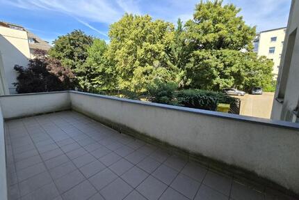 Exklusive 3 Raum Wohnung auf dem Kaßberg + Stellplatz möglich - Chemnitz Kapellenberg