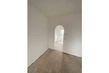 Sanierte Dachgeschosswohnung in Hattingen Welper - Gevelsberg