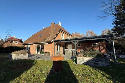 *** Top gepflegtes Einfamilienhaus mit viel Platz für die ganze Familie *** - Barum Horburg